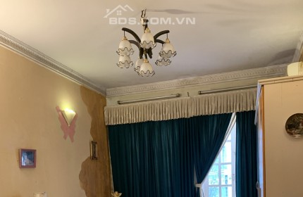 Bán nhà Lý Nam Đế, Hoàn Kiếm 70m x 5T nhỉnh 17 tỷ gara ôtô tránh an ninh ô thang máy kd tốt